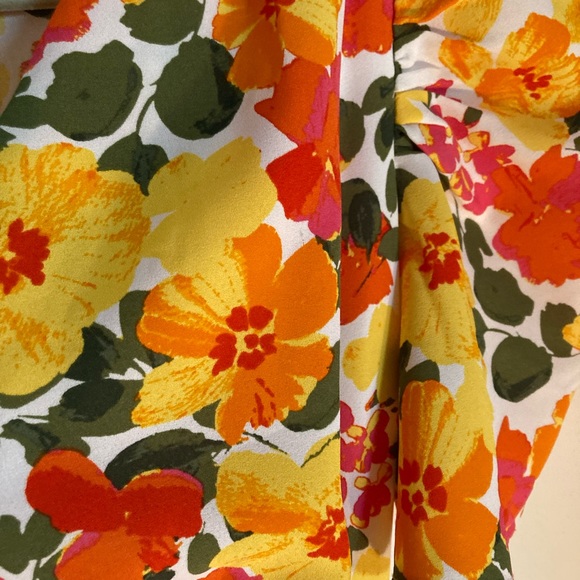 Sugarlips Floral Wrap Dress - Picture 5 of 7